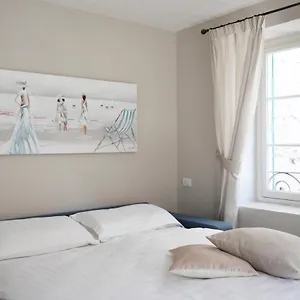Charming Moment Di Porta - Borgo Antico Apartment Luino